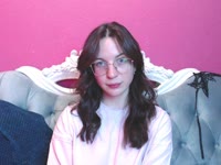 A kind, attractive, and lovely girl)