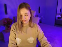 Hello! I am 24 years old. I am a chef who cooks with passion — I believe that one successful sauce can turn your whole day around.In my free time, I paint (with oil, watercolor, or just my finger on a foggy window), play quiet melodies on the piano that no one records, and walk around the city in the morning with a cup of coffee in my hand while the streets are still sleepy and smell of fresh pastries.I love it when the morning starts with the aroma of coffee and a warm, sincere smile, as if it had just come out of the oven.What is close to my heartKindness, attention to detail, light flirting, and people who know how to listen. I can