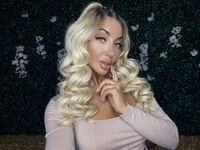 masturbating webcam girl EllsaSin