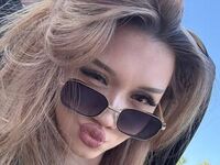 fingering girl chatroom GailMayette