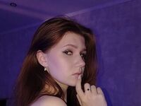 beautiful webcamgirl LeeLeisure
