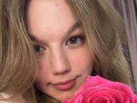 cam chat room LinnGrimshaw