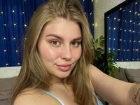 adult live cam MilaOlivers