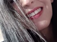 camwhore fingering shaved pussy MonicaFerilli