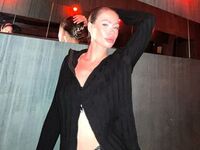 fingering girl webcam picture AmandaRiver