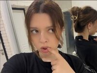 girl fingering bald pussy DevonaChurchey