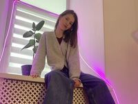 chat with cam HilaryYonkers