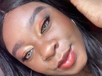 leather fetish livesex YaraGwen