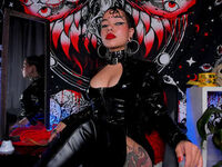 domina live sex show YvieMoon