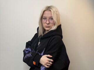 fingering webcam girl AdelinaCostanti