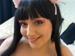 cam girl fingering pussy AdelineDevin