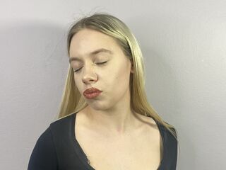 adult webcam chatroom AlicaCafarella