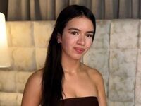 naked webcam girl fingering AmaraVelle