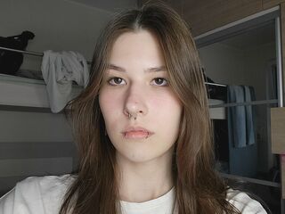 webcam bitch chatroom AnitaHooper