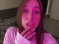 topless webcam girl AnnaJois