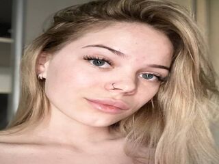 cam girl showing tits AnnaWernick