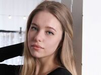 camgirl webcam picture AnnetteMajid