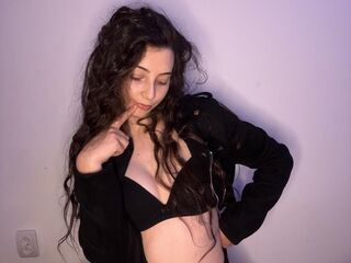 hot cam girl spreading pussy AstriLune