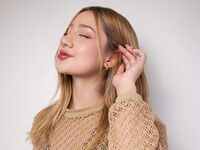 cybersex chatroom AuroraMonnet