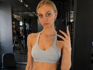 chat room photo BeckieGuerro