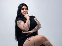 cam chatroom BellaMonrow