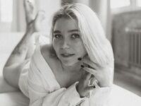 naked cam chat BreanaAlosta