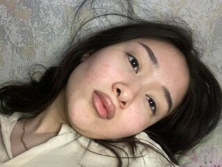 camgirl playing with dildo BrookePratts