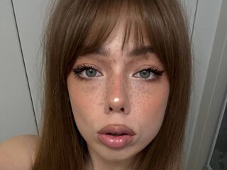 webcam pic CaitlinBlethen