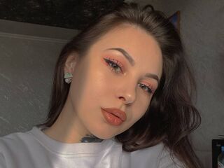 fingering cam slut CapriceHebets