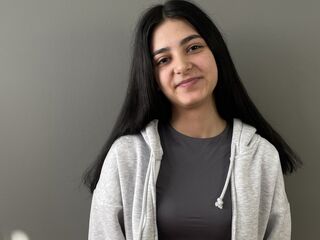 webcam girl CarolOgeen
