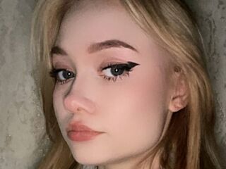 free nude webcam show CecilyBurnard