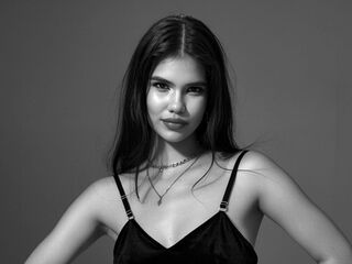 girl topless chat CelesteClad