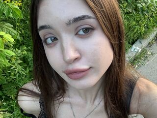 cam girl ChandraHankin