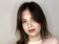 free nude live show ChandraTays