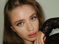 adult webcam chatroom ChloeSunset