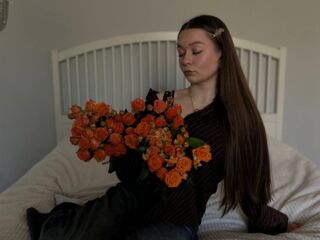 naked camgirl masturbating CindyWingett
