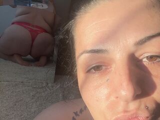 naked camgirl ContessaArt