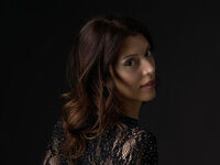 naked camgirl fingering pussy CorinaDaniela