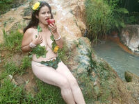 beautiful cam girl CrystalLara