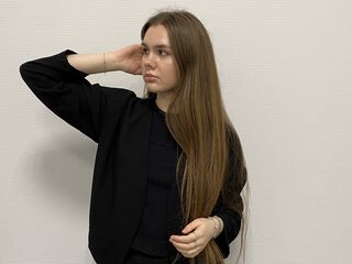 free jasmin sex cam CyrstalCherubini