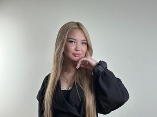 girl webcam show DaphneBaczewski