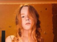 hot naked cam girl DeliaLashbrook