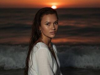 live strip tease show DelilahCoryea