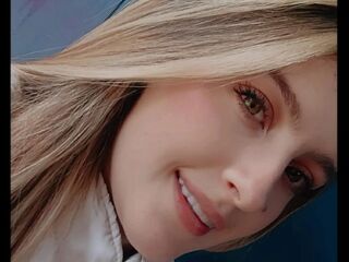 voyeur web cam DioneKises