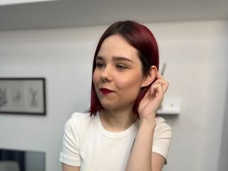 cam girl showing tits EarthaHerlan