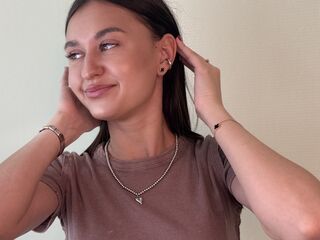 hot cam slut EbonieTurkus