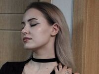 camslut fingering pussy GwennBold