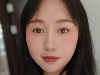 topless webcam girl IvyLily