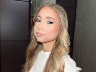masturbating cam girl JonellAvila