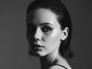 free nude web cam JudithSterett